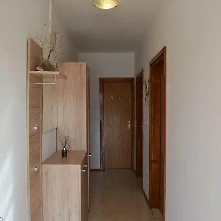 Family Friendly House With A Swimming Pool Donja Jagodnja *